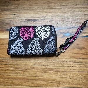 🔥 Vera Bradley Zip Around Wallet Wristlet In Northern Lights Print Flawed